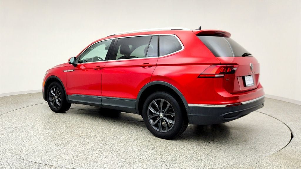 Used 2022 Volkswagen Tiguan SE AWD/4WD image 7