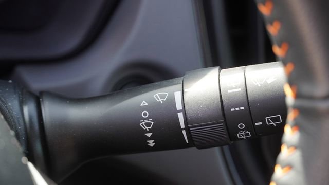 Used 2024 Subaru Crosstrek 2.5i Limited AWD/4WD image 31