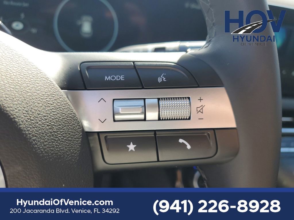 Certified 2025 Hyundai Tucson SEL image 34