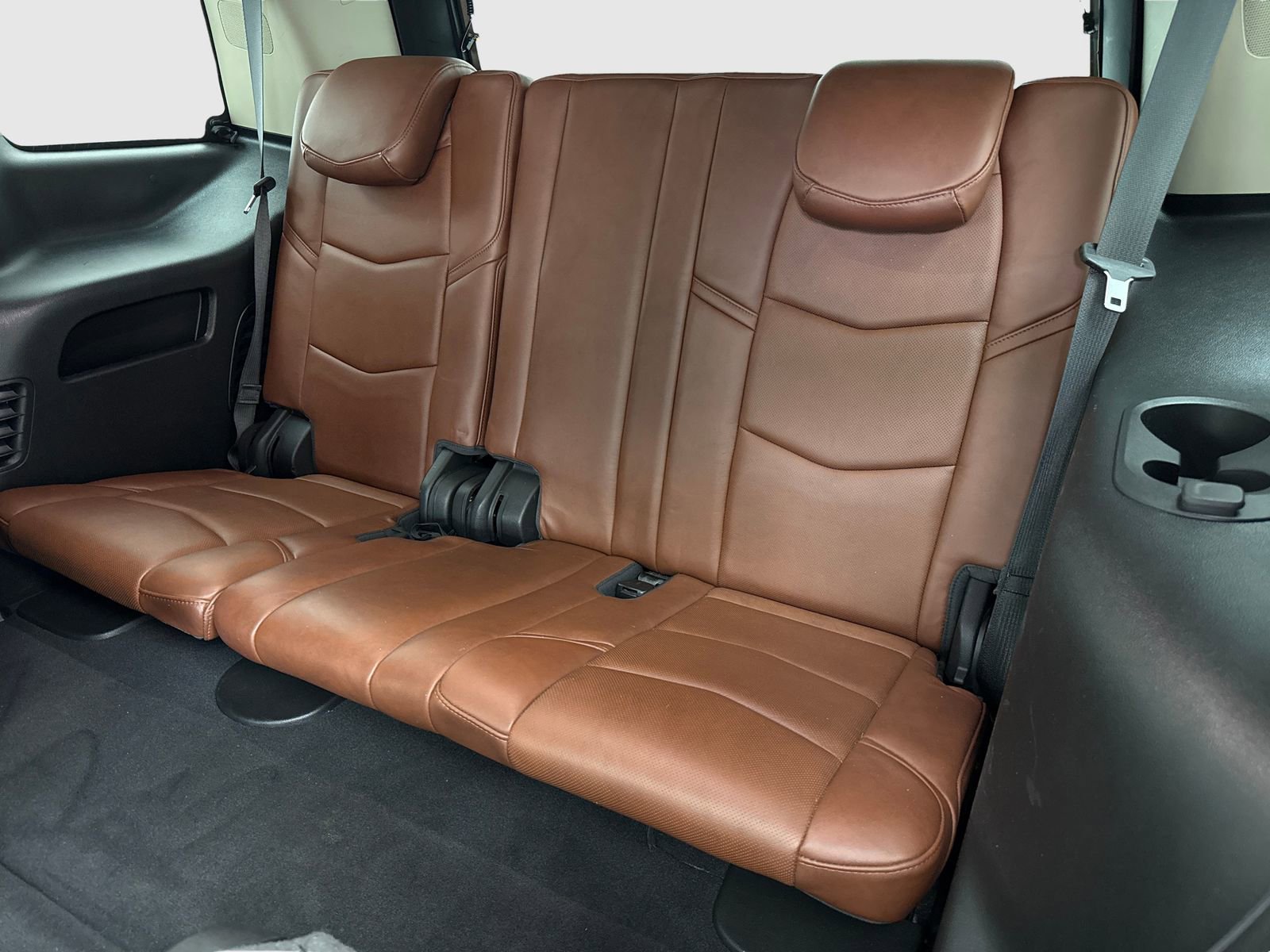 Used 2018 Cadillac Escalade Premium Luxury AWD/4WD image 42