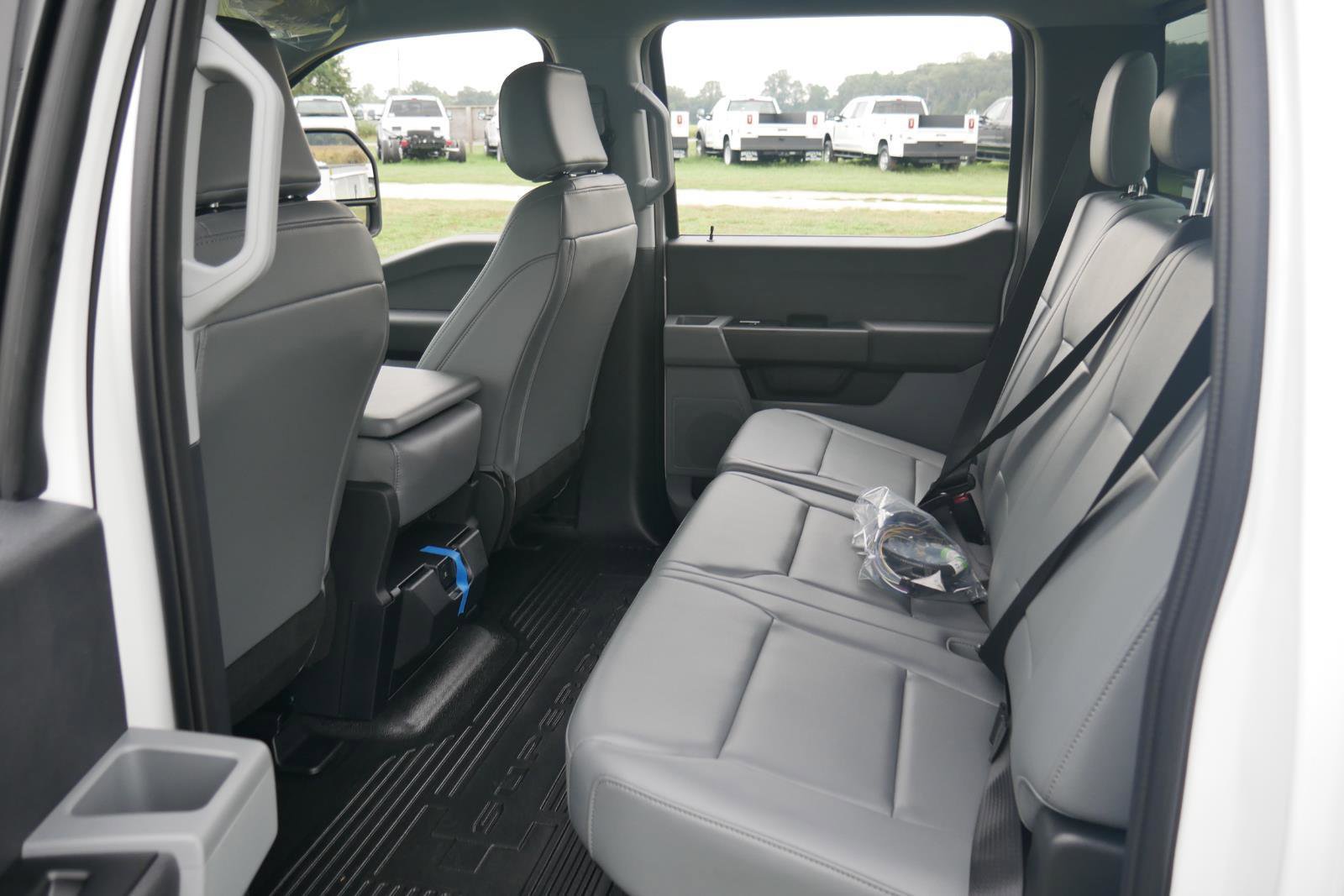 New 2025 Ford F350 XL w/ XL Chrome Package image 20