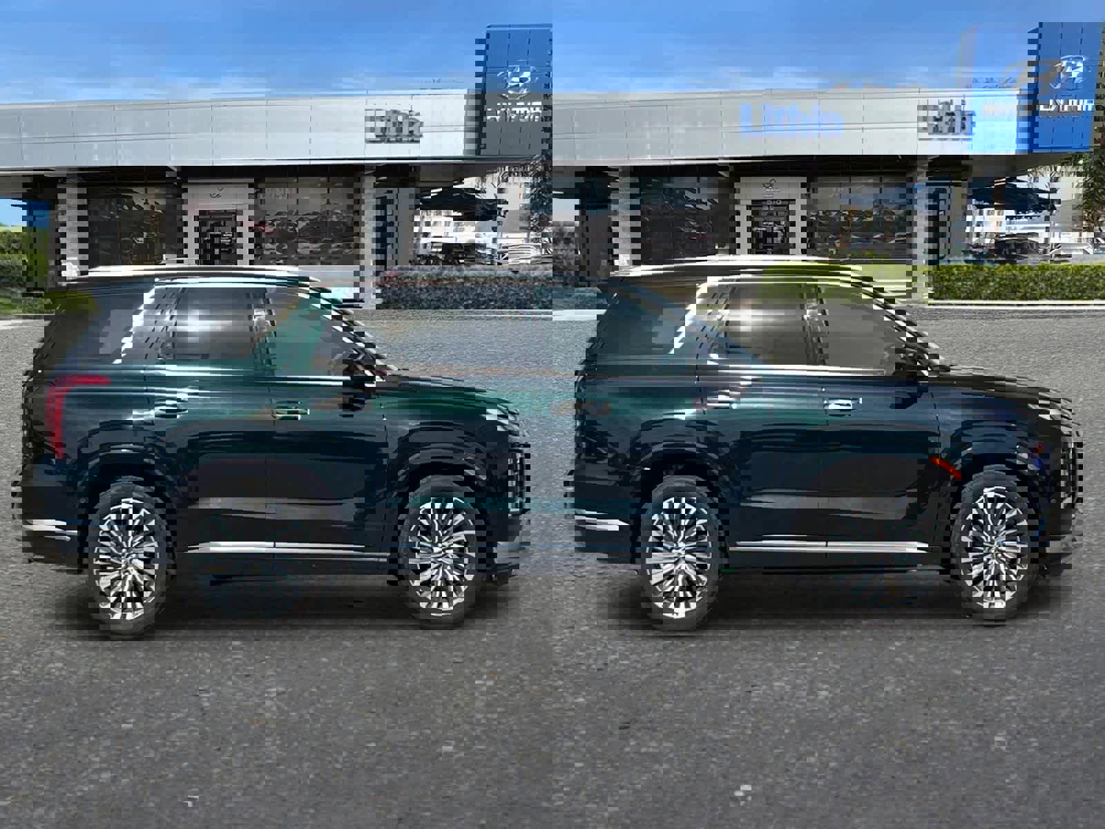 Used 2025 Hyundai Palisade Calligraphy image 9