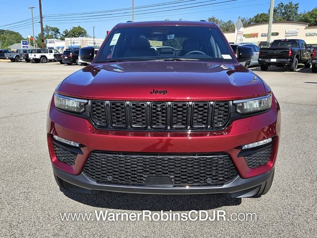 New 2025 Jeep Grand Cherokee Limited w/ Luxury Tech Group II image 2