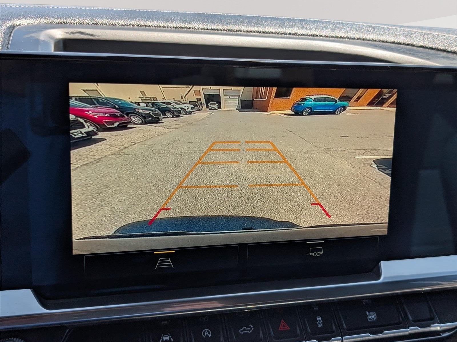 Used 2023 Chevrolet Silverado 1500 LT AWD/4WD image 27