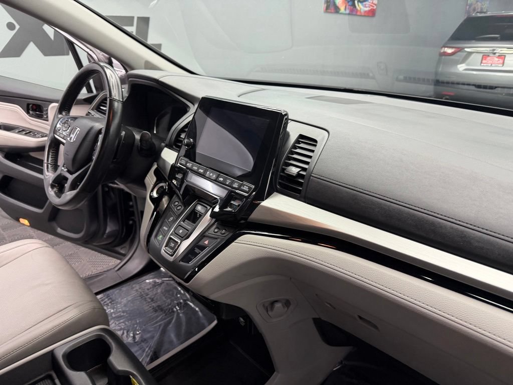 Used 2018 Honda Odyssey Elite image 46