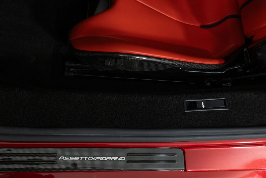 Used 2021 Ferrari SF90 Stradale image 27