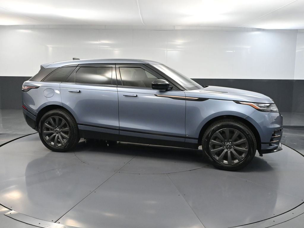 Used 2020 Land Rover Range Rover Velar R-Dynamic S image 4
