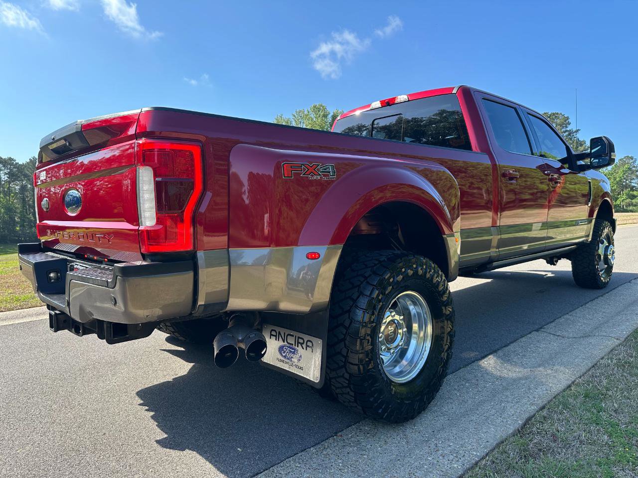 Used 2019 Ford F350 King Ranch w/ King Ranch Ultimate Package AWD/4WD image 5