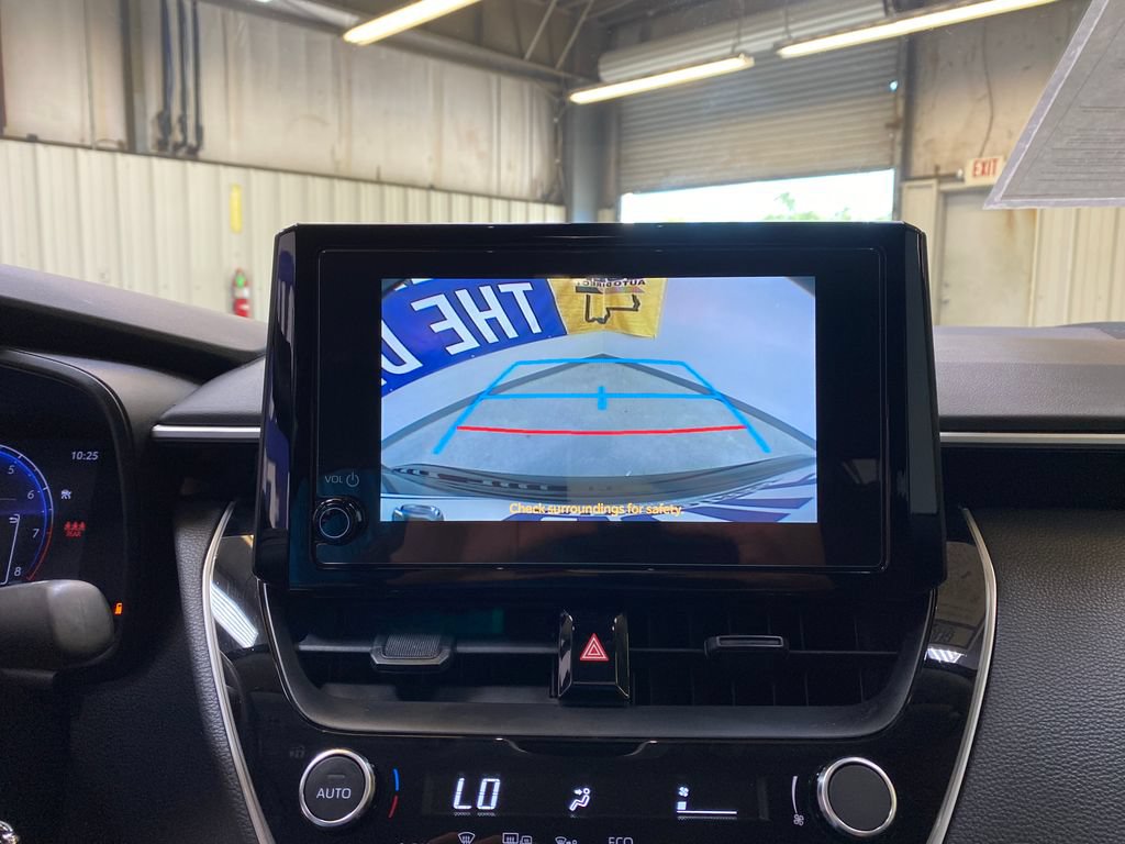 Used 2026 Toyota Corolla LE FWD image 39