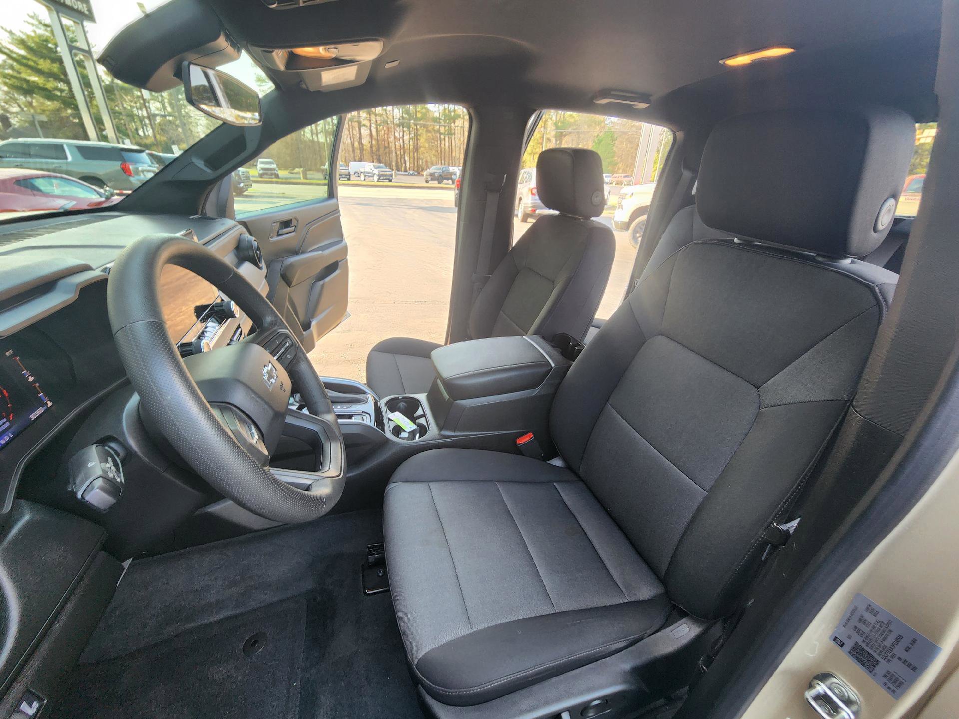 Used 2023 Chevrolet Colorado Trail Boss w/ Advanced Trailering Package image 7