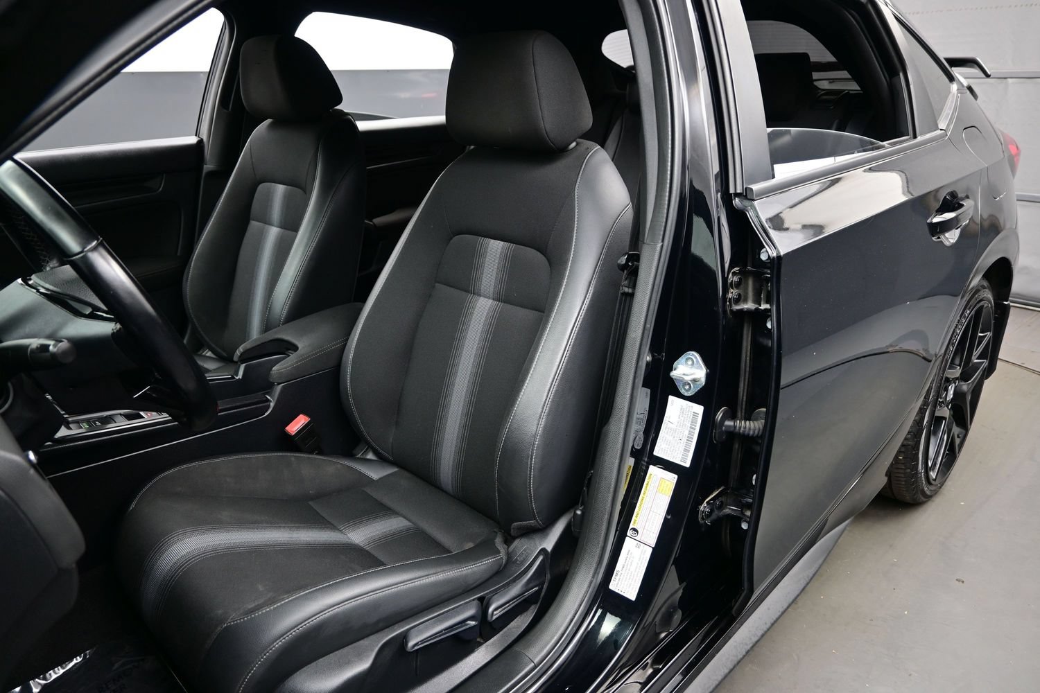 Used 2024 Honda Civic Sport image 14