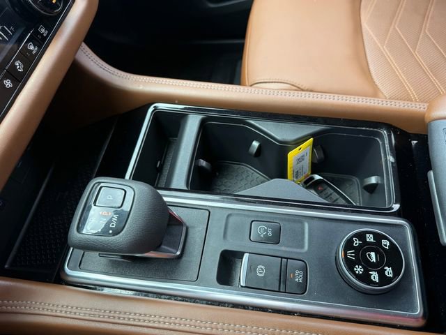Used 2023 Nissan Pathfinder Platinum AWD/4WD image 21