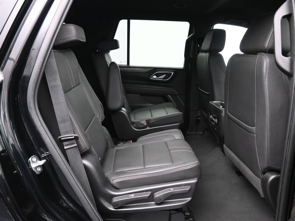 Used 2022 Chevrolet Tahoe RST w/ Luxury Package AWD/4WD image 27