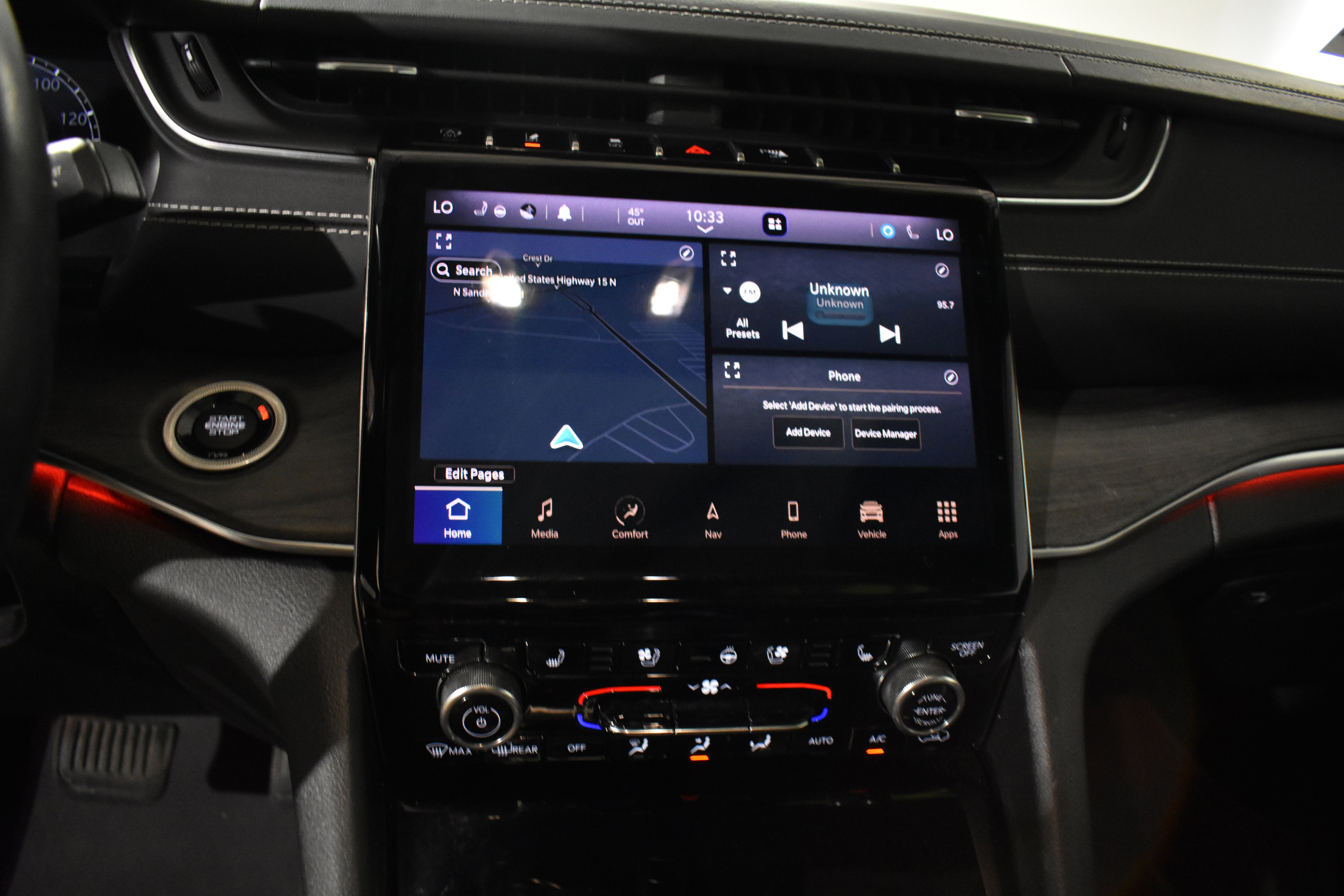 Used 2021 Jeep Grand Cherokee L Overland w/ Luxury Tech Group IV image 21