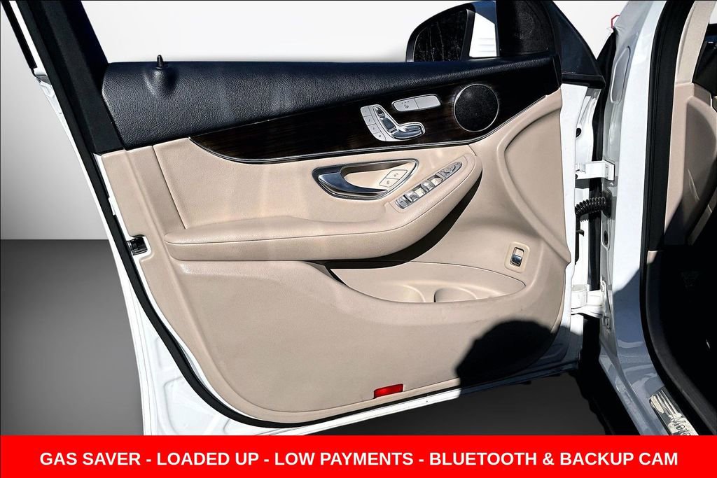 Used 2020 Mercedes-Benz GLC 300 4MATIC image 18