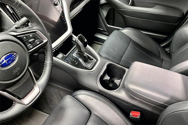 Used 2025 Subaru Outback Limited image 19
