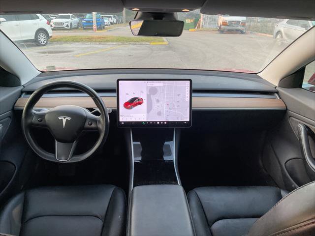 Used 2018 Tesla Model 3 Long Range image 31