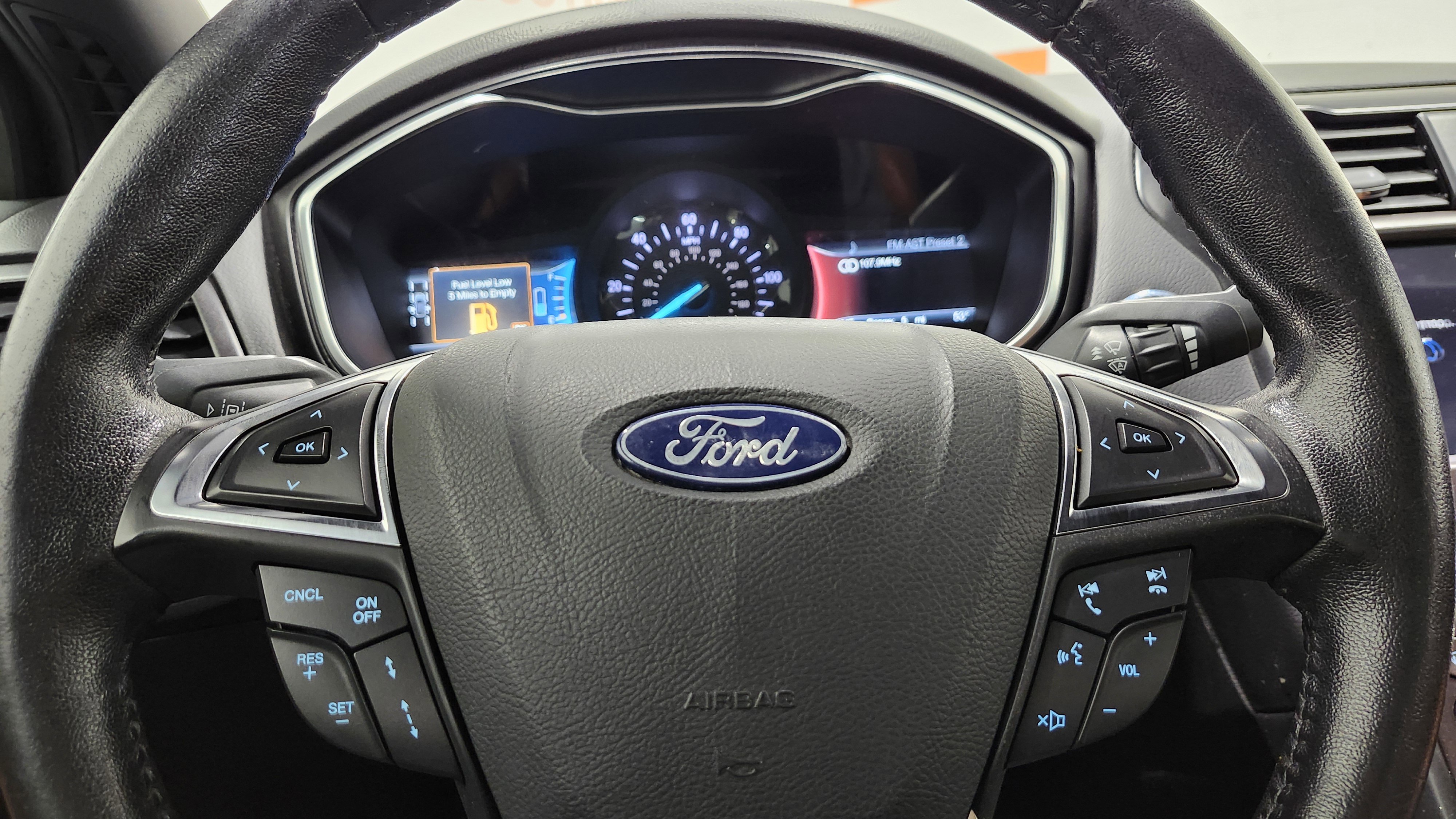 Used 2019 Ford Fusion Energi Titanium image 29