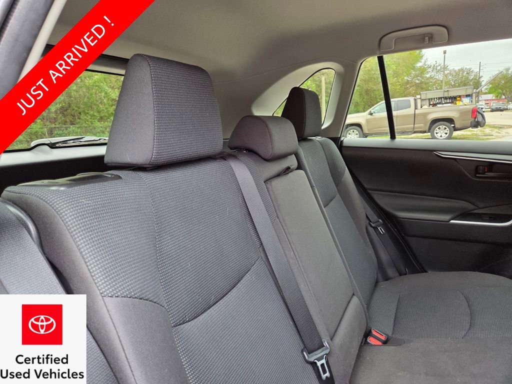 Certified 2021 Toyota RAV4 LE image 18