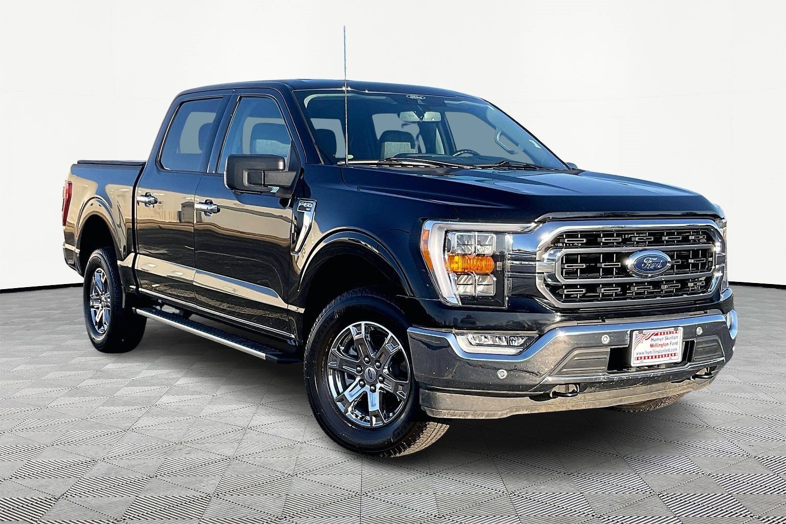 Used 2022 Ford F150 XLT w/ Equipment Group 302A High image 1