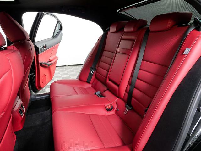 Used 2025 Lexus IS 500 w/ Accessory Package 2 RWD image 21