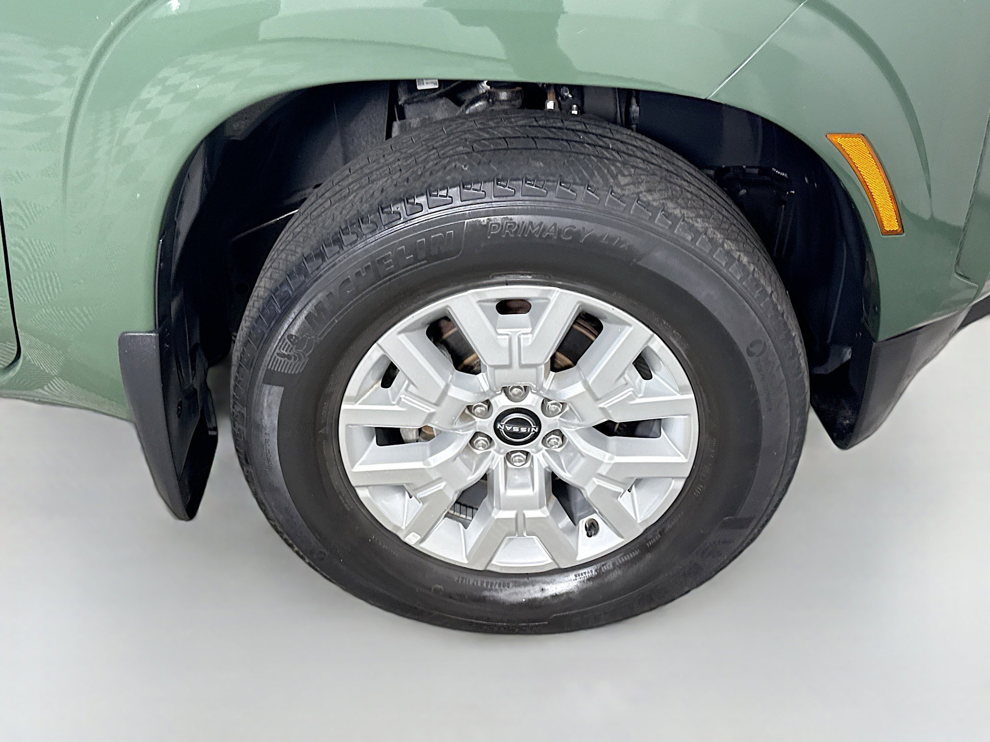 Used 2022 Nissan Frontier SV image 32