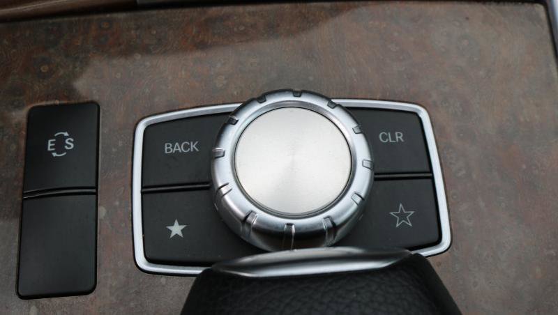 Used 2014 Mercedes-Benz E 350 4MATIC Sedan image 8