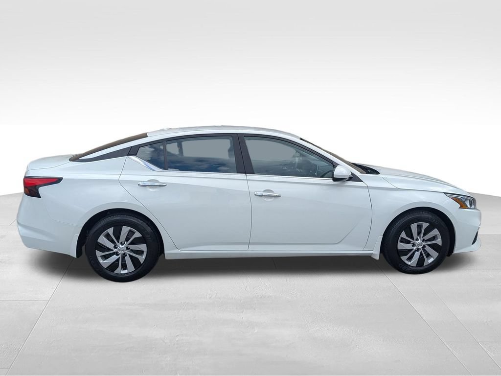 Used 2020 Nissan Altima 2.5 S FWD image 12