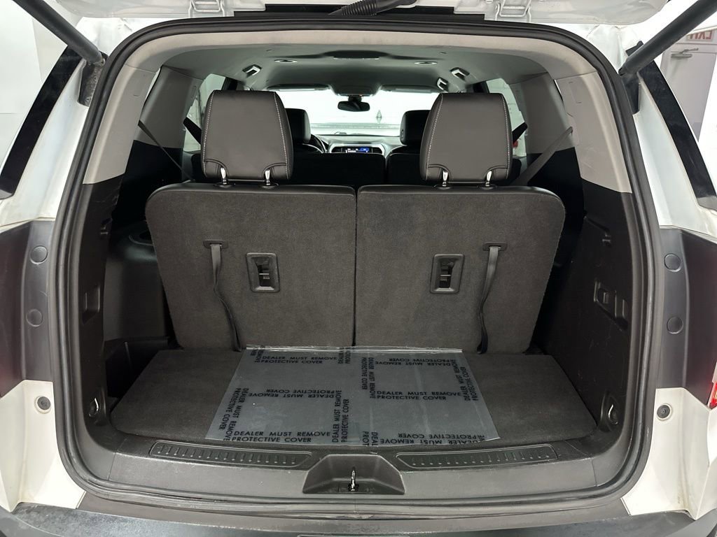 Used 2021 GMC Acadia SLT image 38