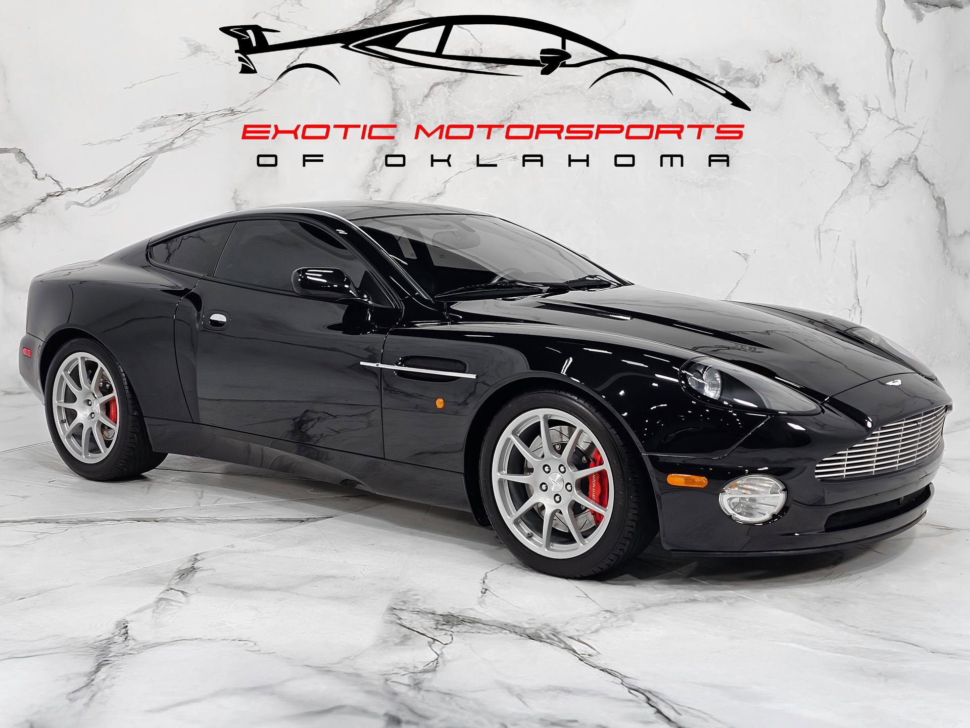 Used 2004 Aston Martin Vanquish RWD image 1