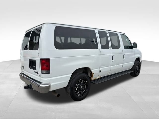 Used 2013 Ford E-350 and Econoline 350 XLT image 17