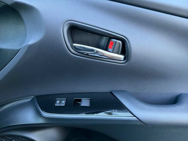 Used 2022 Toyota Prius Prime XLE FWD image 21