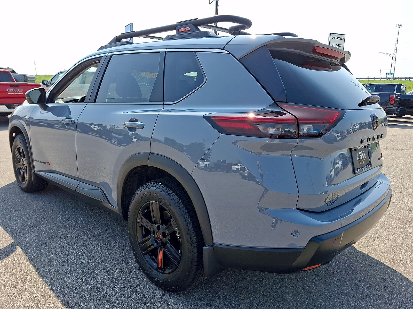 Used 2025 Nissan Rogue SV w/ Rock Creek Premium Package AWD/4WD image 22