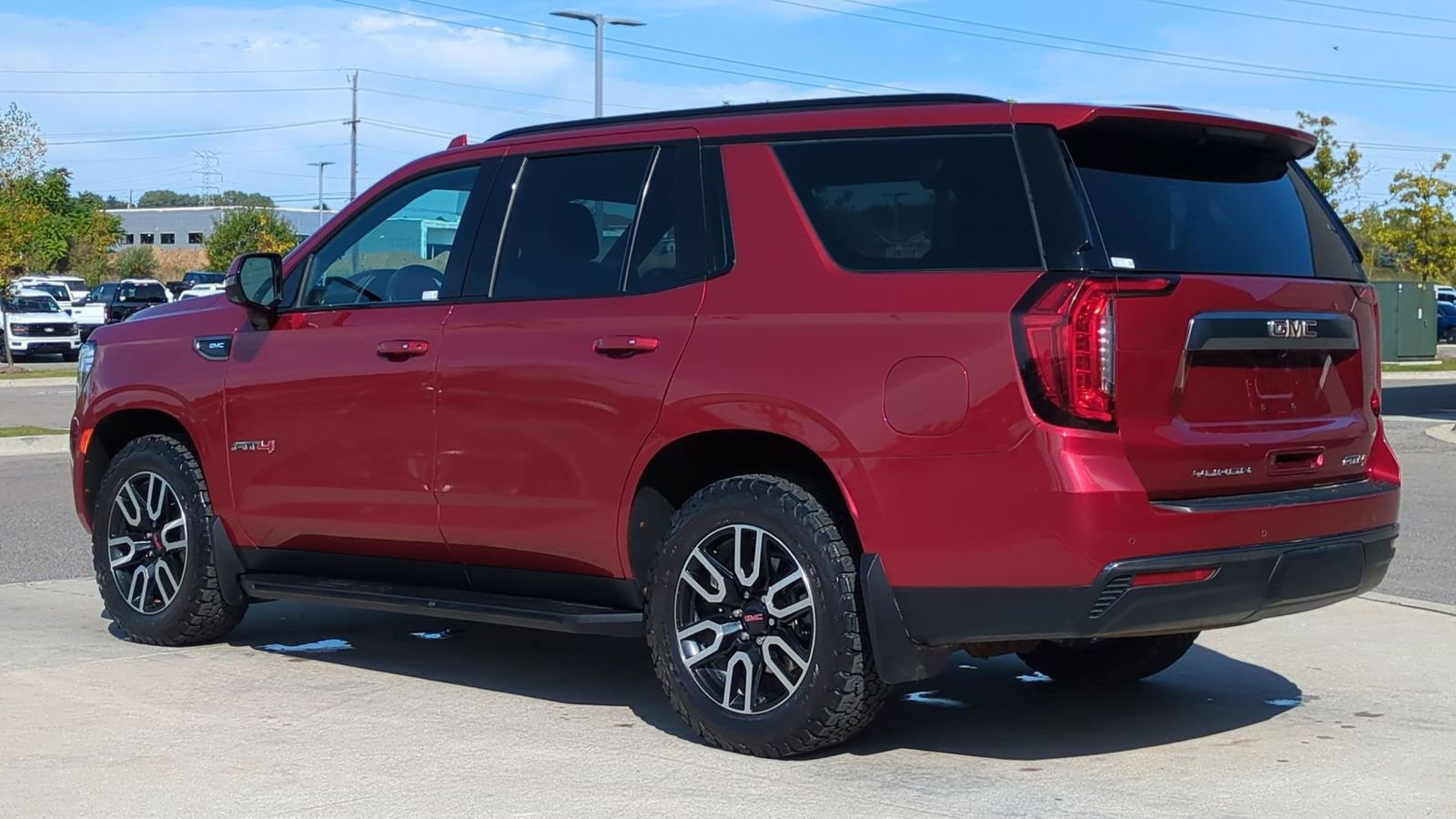 Used 2021 GMC Yukon AT4 image 5