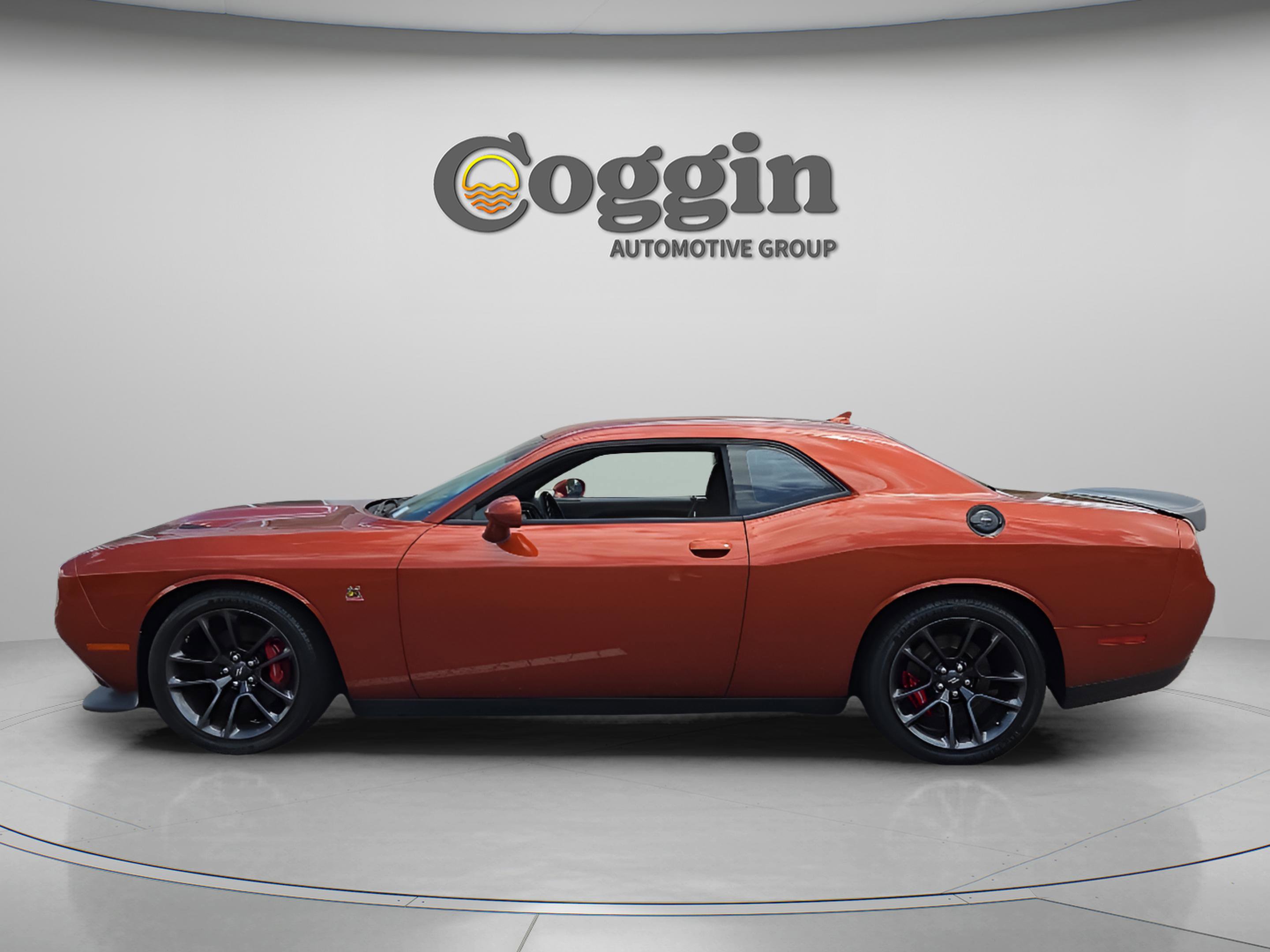 Used 2021 Dodge Challenger R/T Scat Pack w/ Plus Package RWD image 2