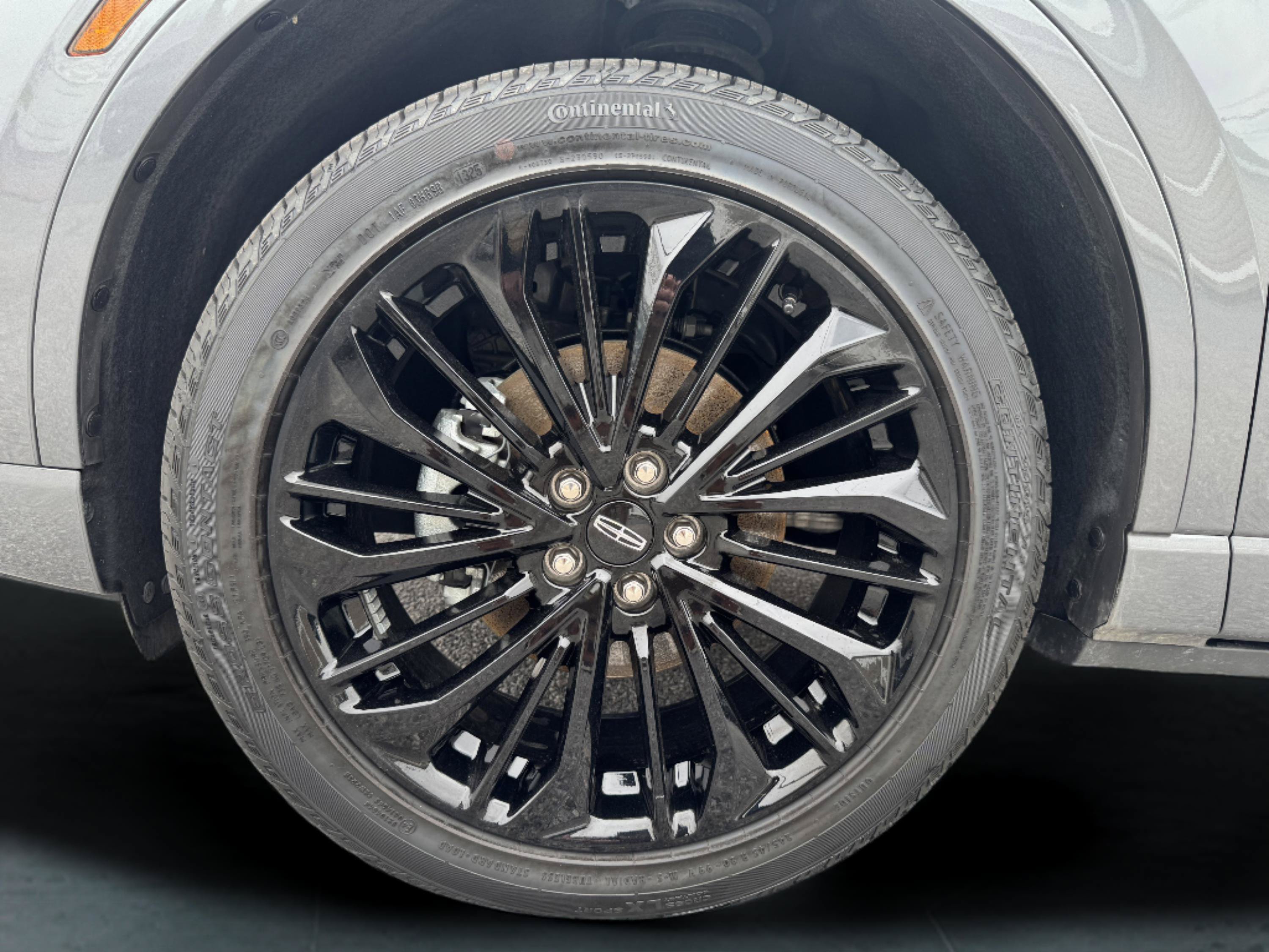 New 2026 Lincoln Corsair Premiere AWD/4WD image 9