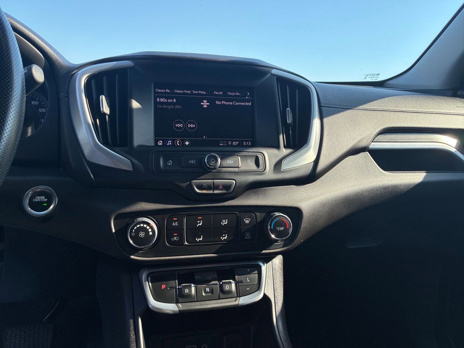 Used 2024 GMC Terrain SLE FWD image 17