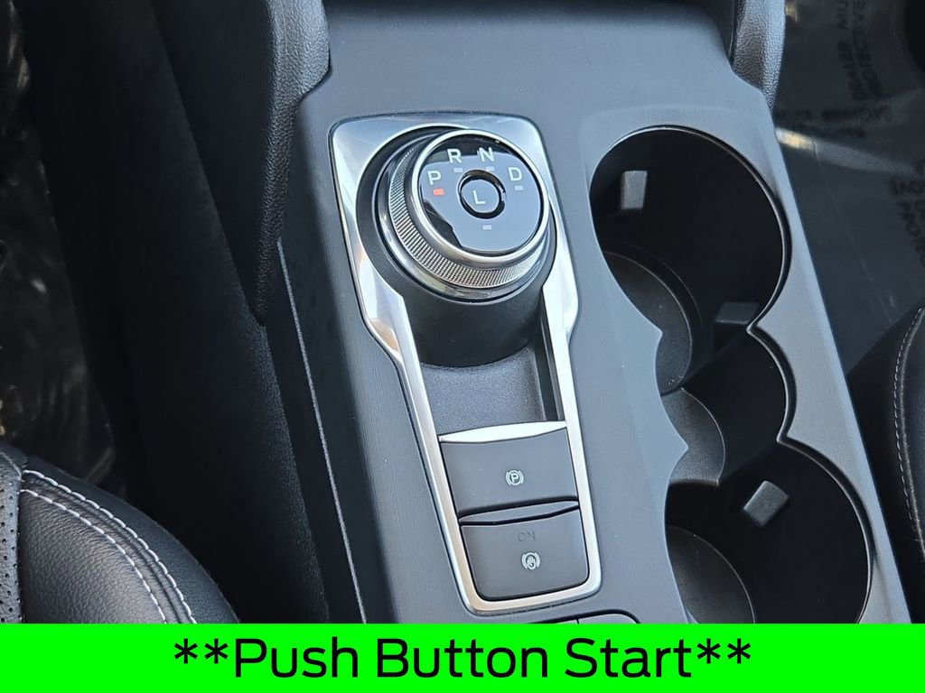 Used 2022 Ford Escape Titanium image 20