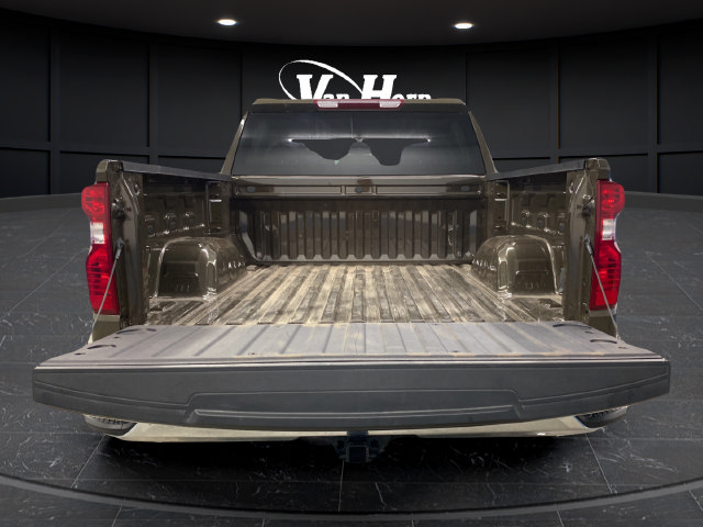Used 2024 Chevrolet Silverado 1500 LT AWD/4WD image 25