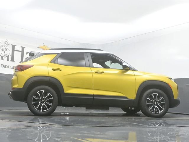 Used 2023 Chevrolet TrailBlazer ACTIV w/ Sun and Liftgate Package image 52