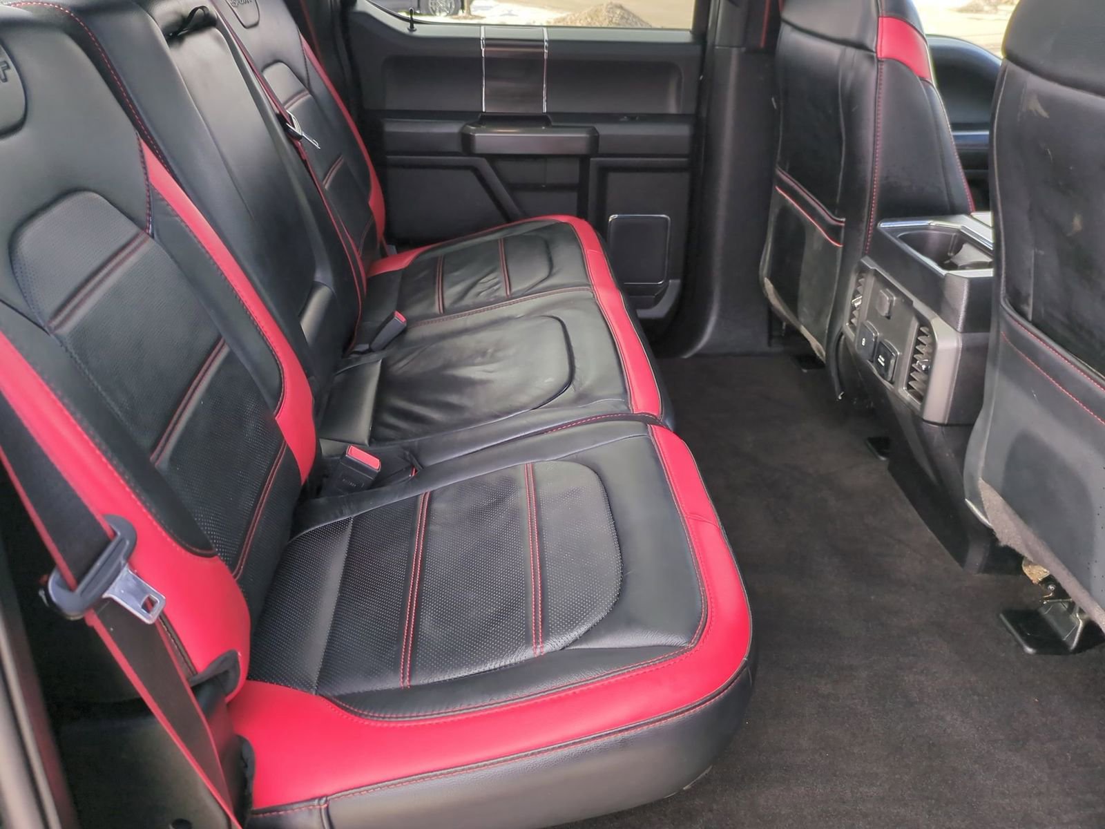 Used 2019 Ford F150 Lariat image 25