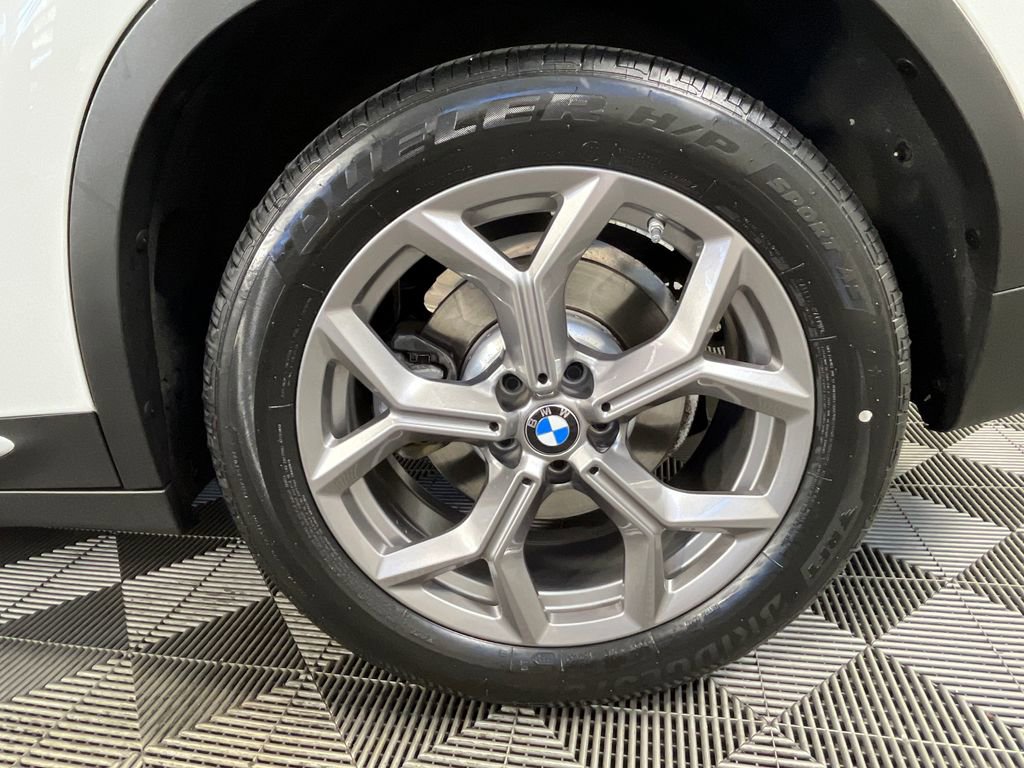 Certified 2024 BMW X3 xDrive30i w/ Convenience Package AWD/4WD image 17