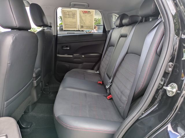Used 2022 Mitsubishi Outlander Sport SE AWD/4WD image 14