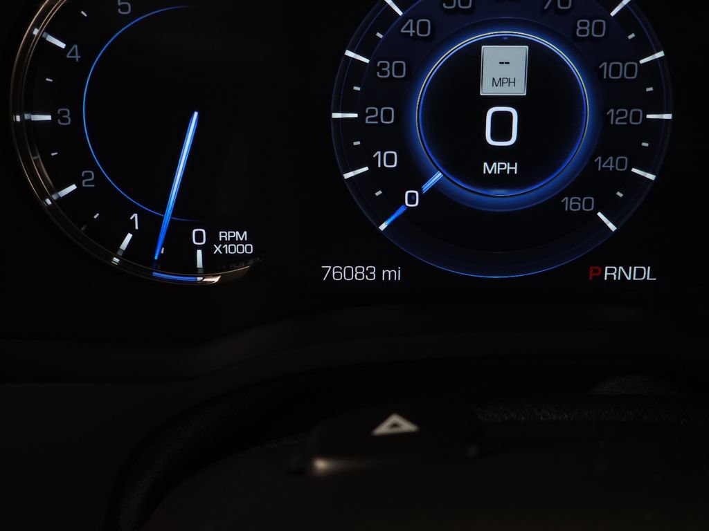 Used 2020 Cadillac Escalade Platinum w/ Escalade Sport Edition AWD/4WD image 25