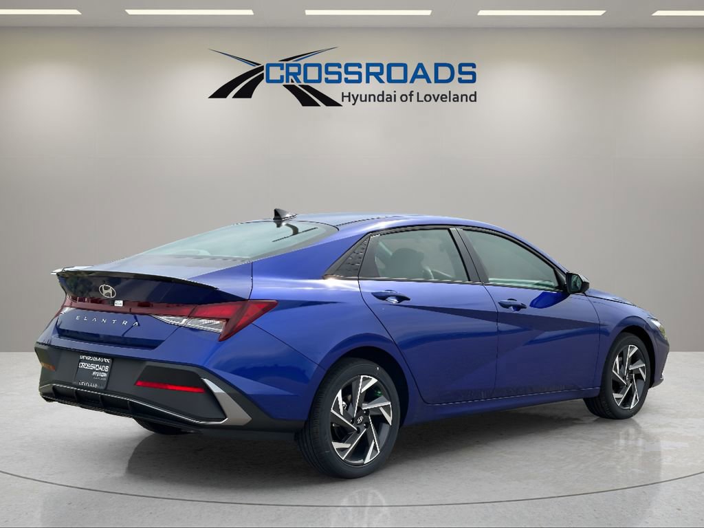 New 2025 Hyundai Elantra Sport image 4