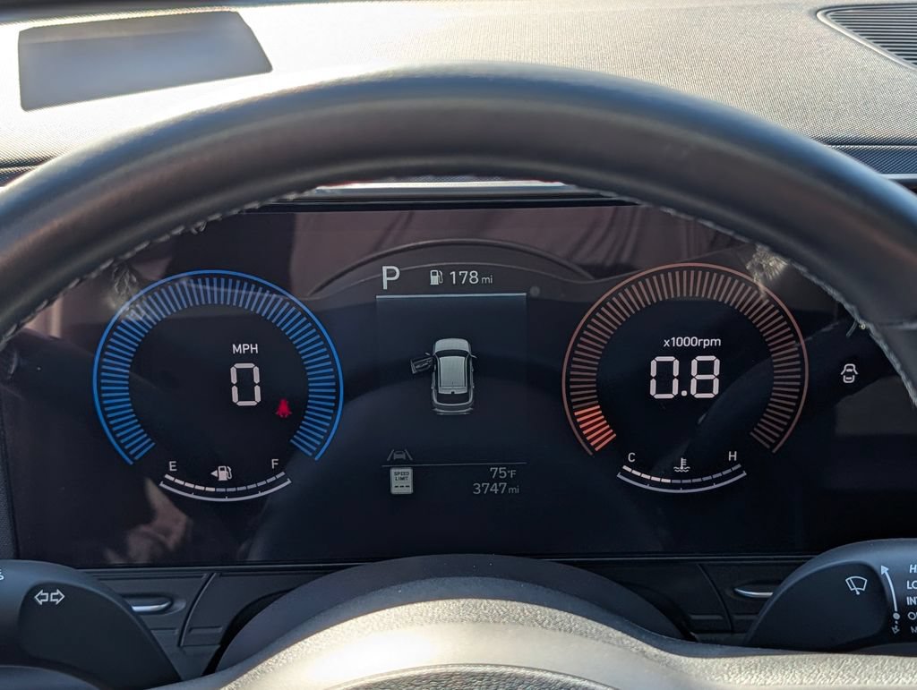 Certified 2025 Hyundai Kona SEL FWD image 19