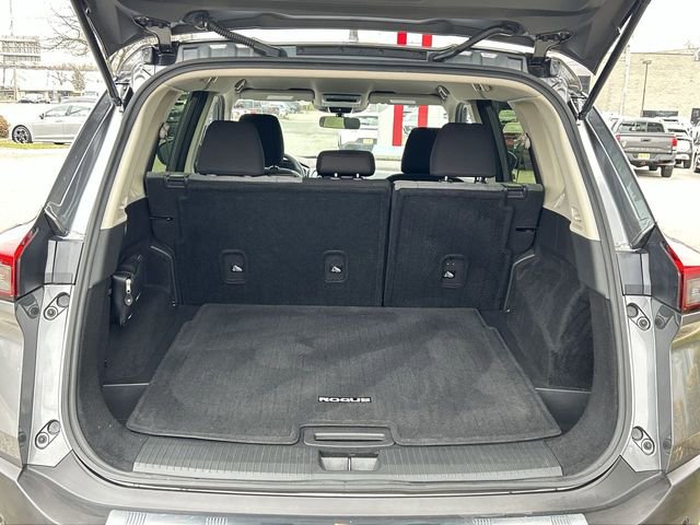 Certified 2023 Nissan Rogue SV image 26