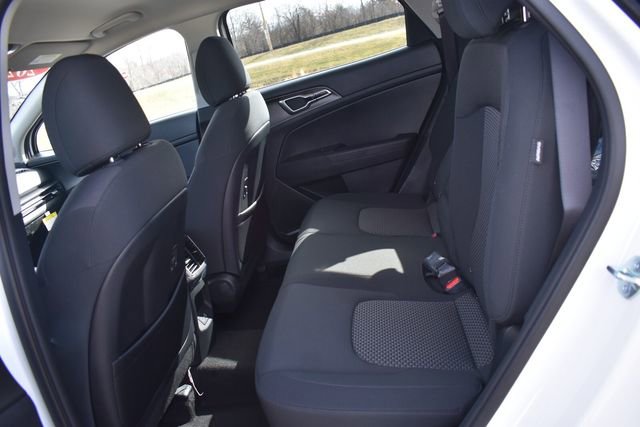 New 2026 Kia Sportage S AWD/4WD image 18