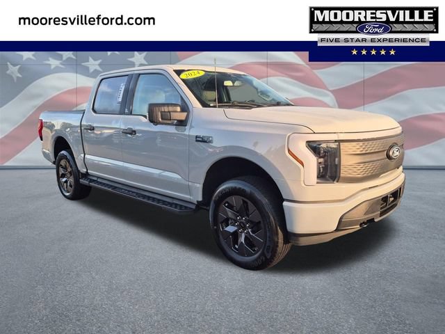 Used 2024 Ford F150 Lightning XLT AWD/4WD image 1