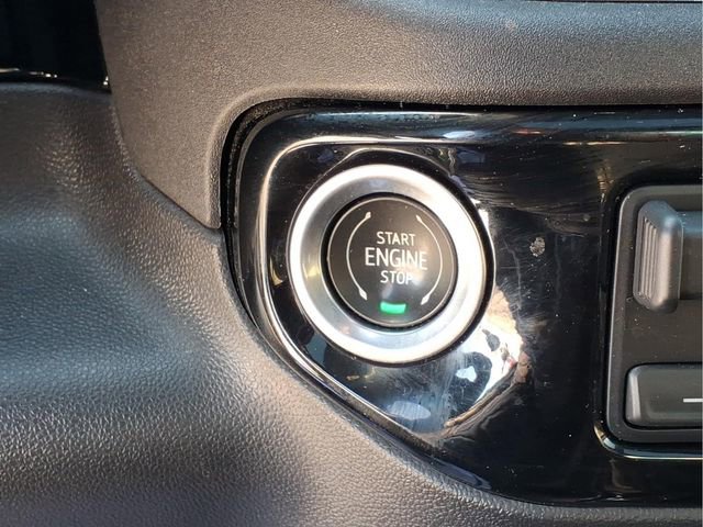 Used 2023 Chevrolet Silverado 1500 ZR2 AWD/4WD image 12